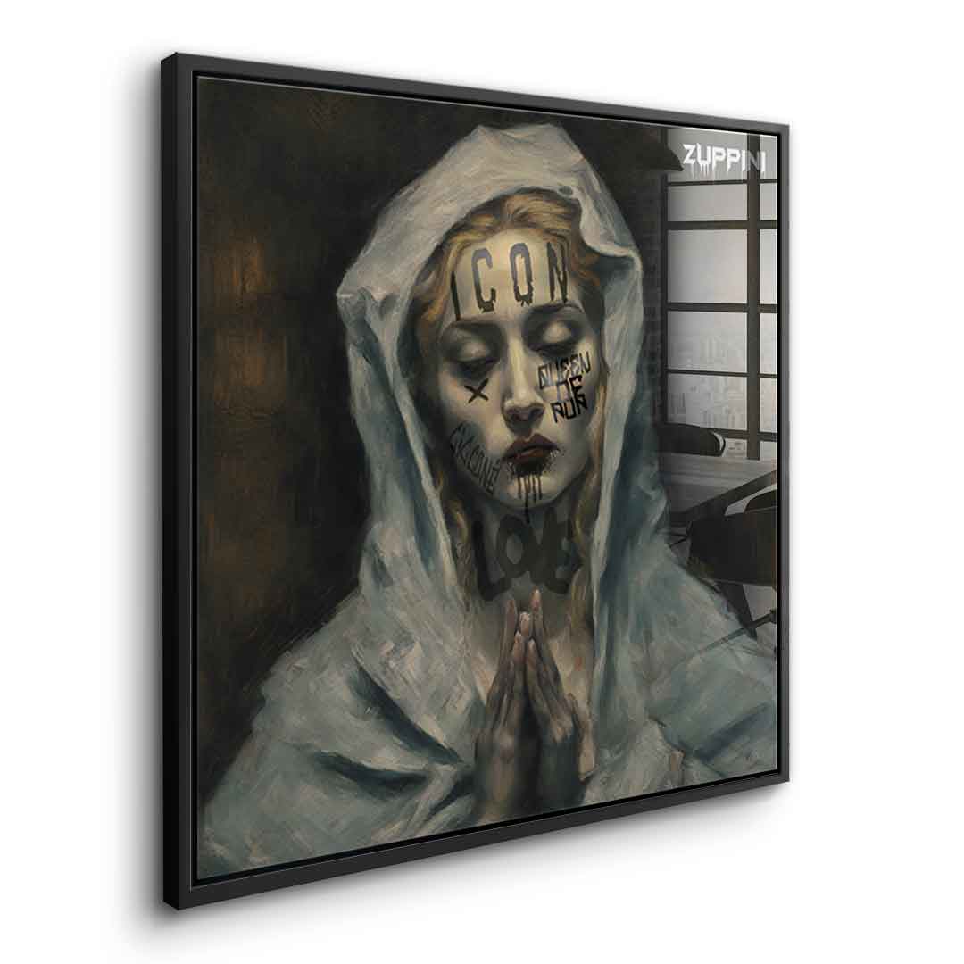 Queen of now - acrylic glass
