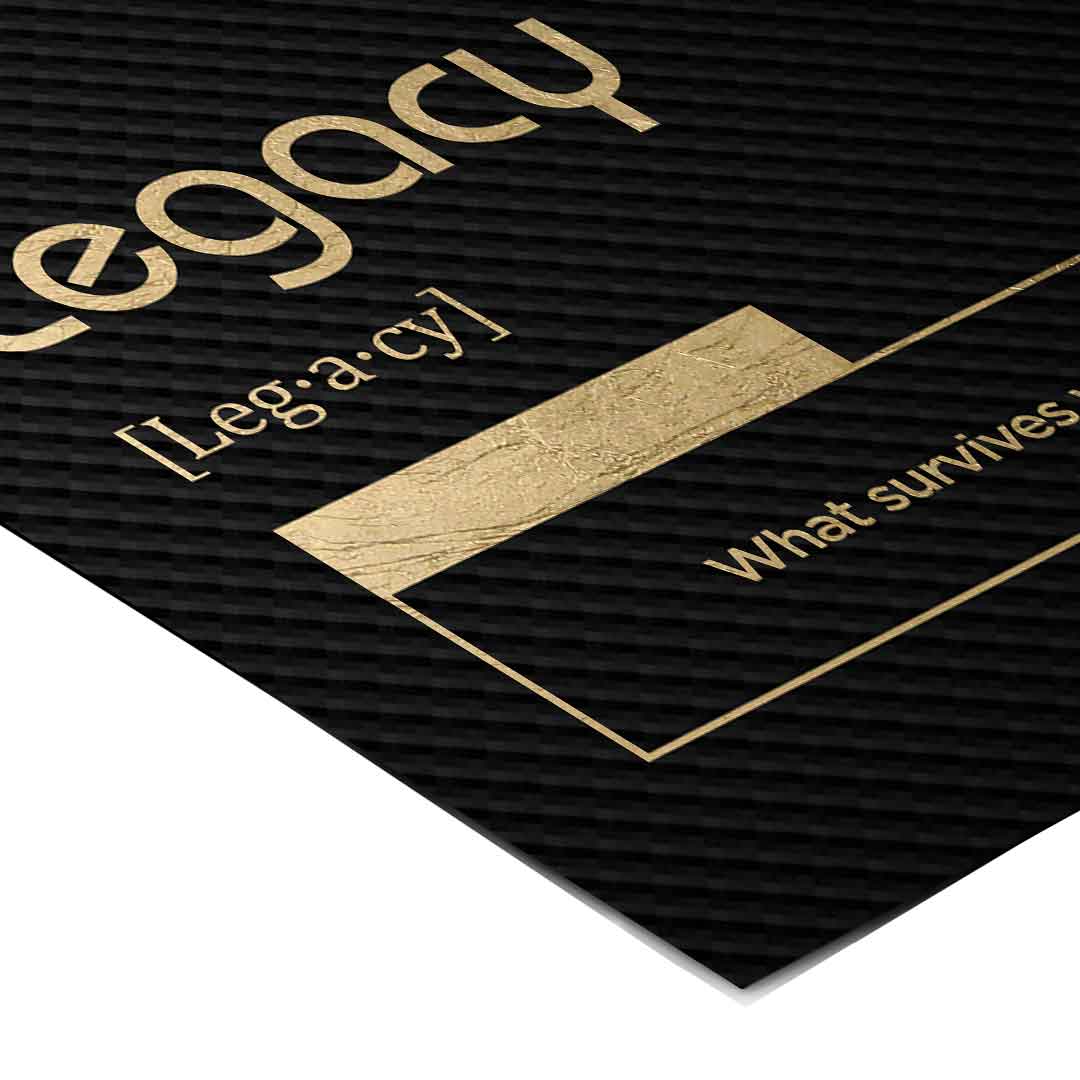DOTCOMCANVAS® Legacy (Le) Poster Version Schwarz – Eck-Detail