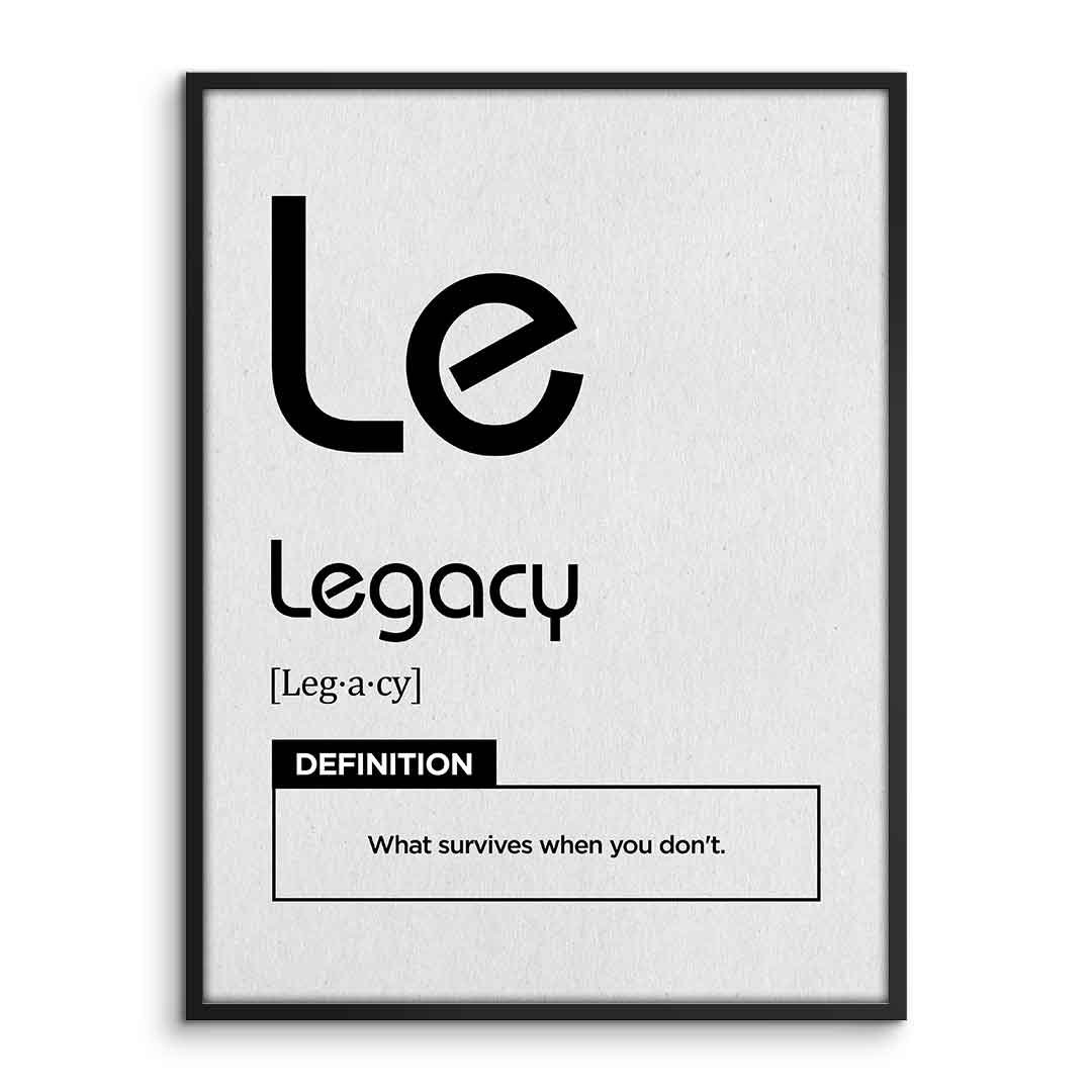 DOTCOMCANVAS® Legacy (Le) Poster Version Weiß – Vorderansicht im Rahmen