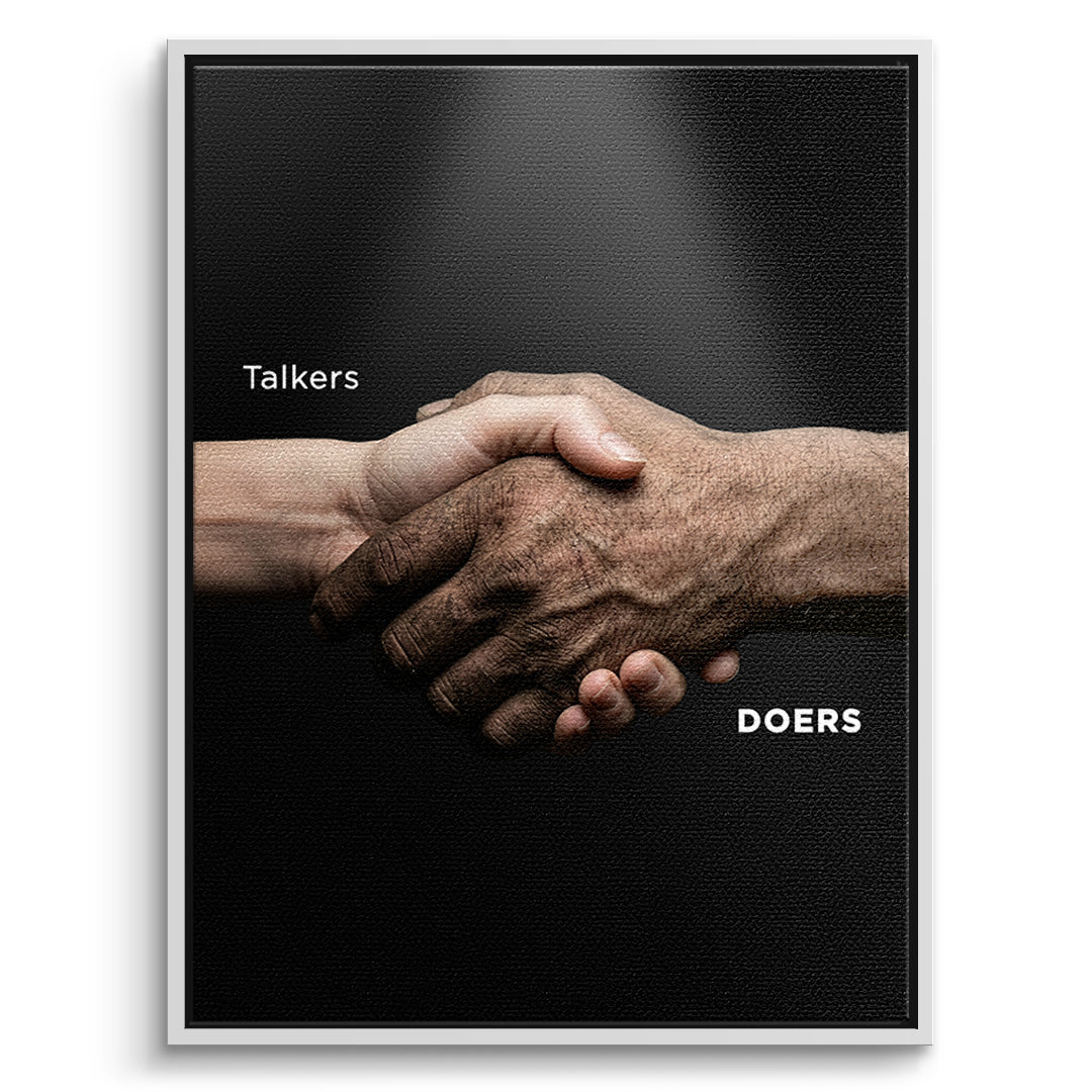 DOTCOMCANVAS Leinwandbild Talkers Vs Doers Handshake im weißen Premium-Rahmen