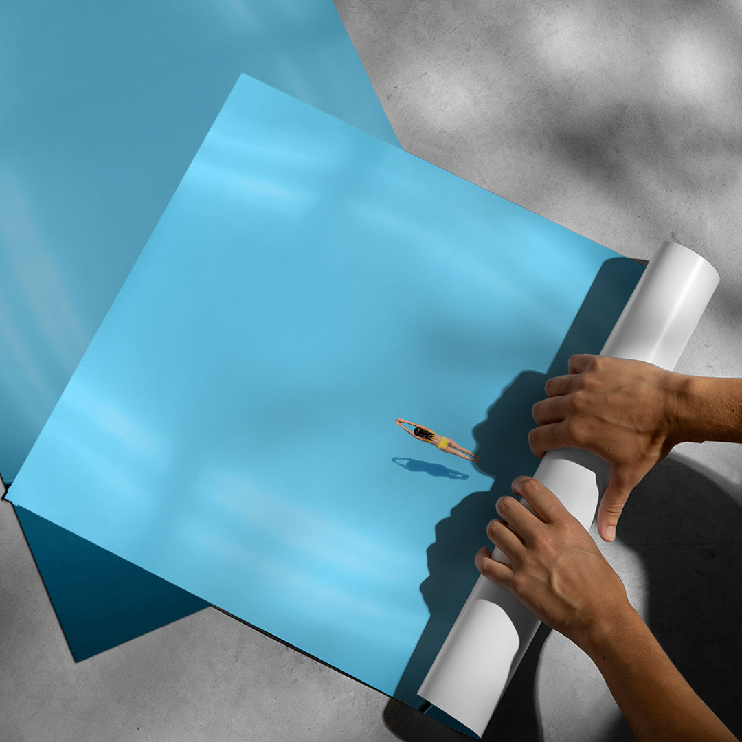 DOTCOMCANVAS Swim on the Hood Poster aufgerollt