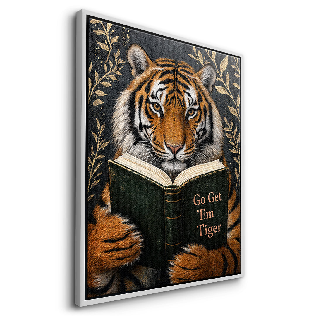 Seitenansicht des Leinwandbilds Go Get 'Em Tiger im weißen Rahmen