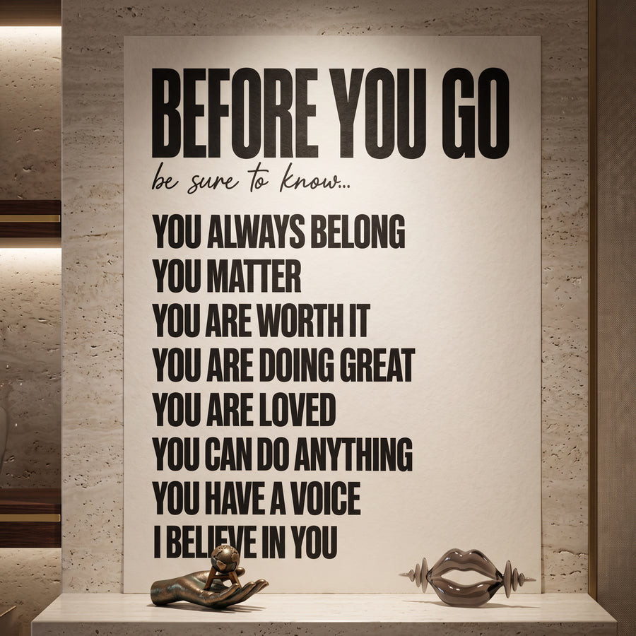 Poster Before You Go an der Wand eines modernen Wohnraums