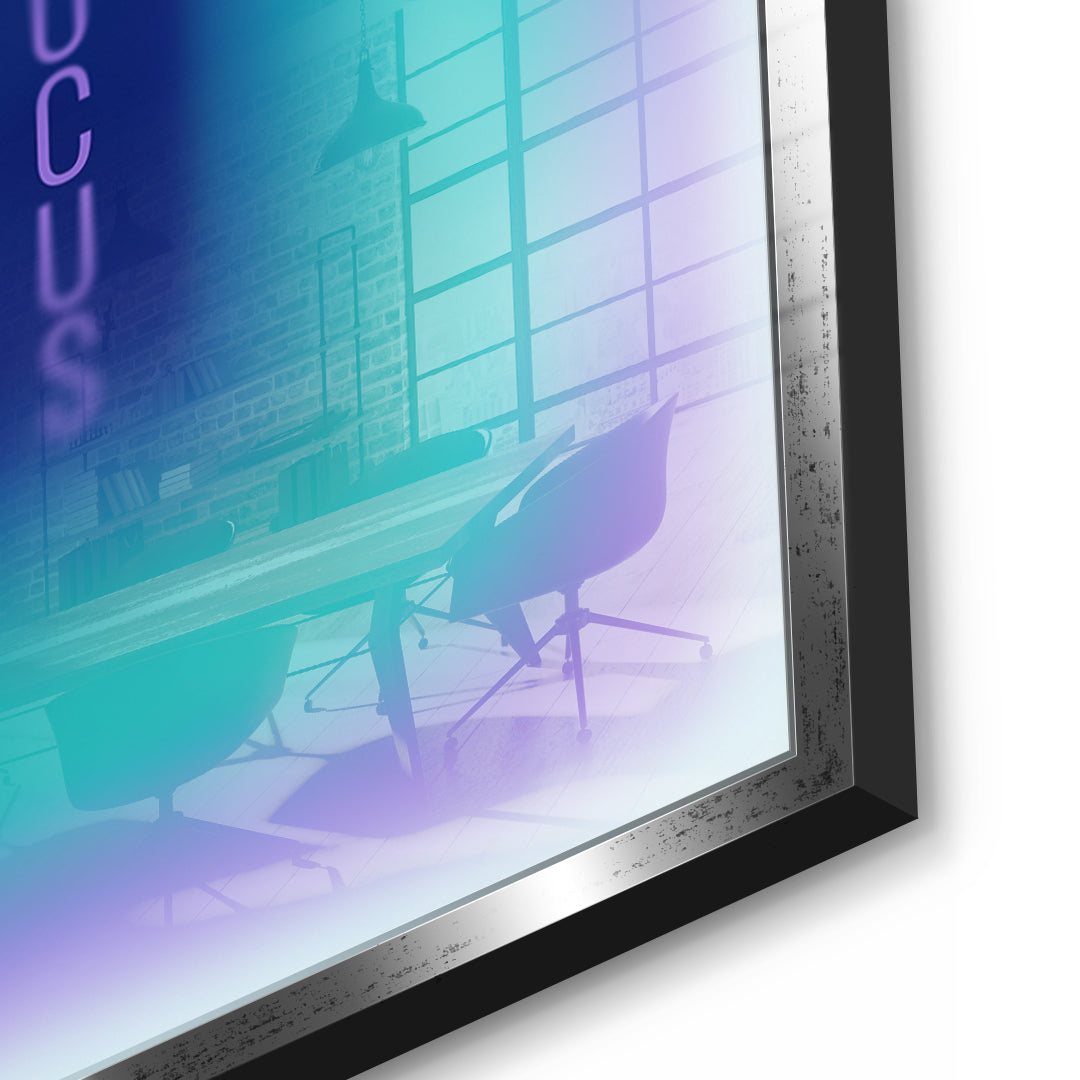 Detailaufnahme des 5mm Acrylglases, Focus Aura im silbernen Rahmen