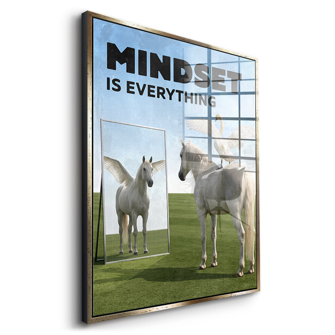Seitenansicht des Acrylglasbilds Mindset Is Everything Pegasus im goldenen Rahmen