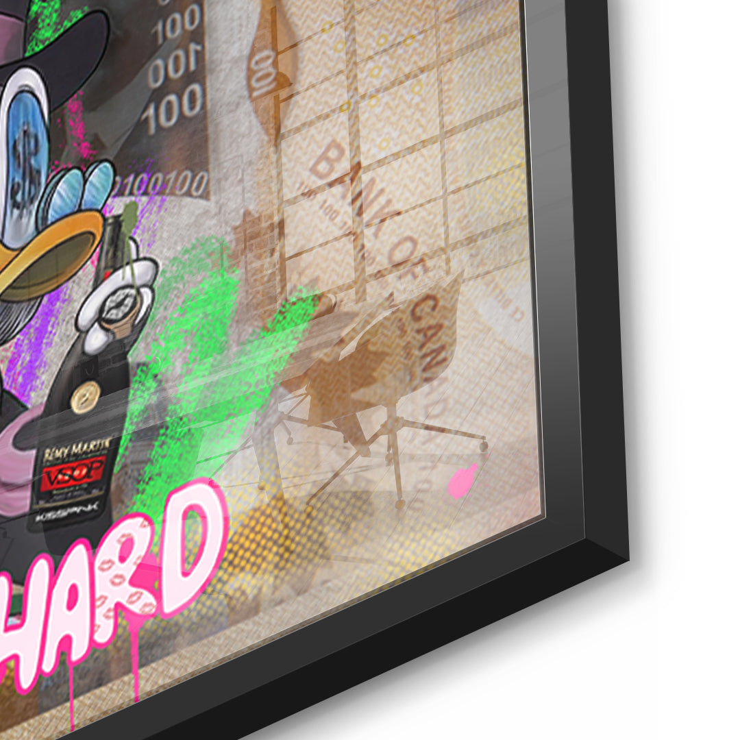 Detailaufnahme des 5mm Acrylglases, Work Hard Party Hard im schwarzen Rahmen