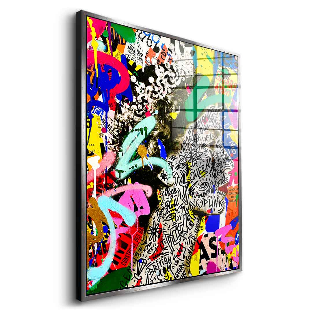 TORN QUEEN - Acrylic glass