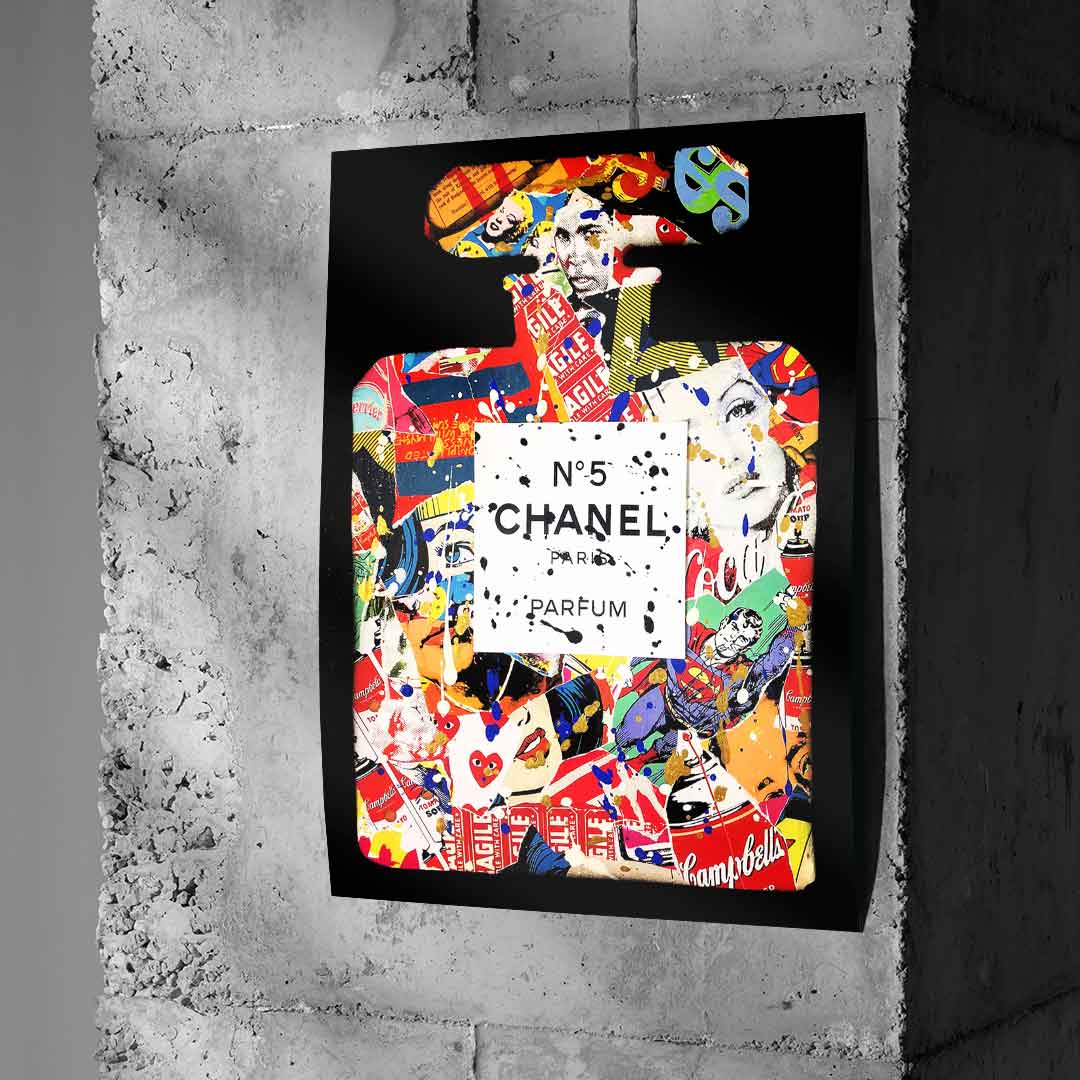 POP CHANEL BOTTLE - Poster