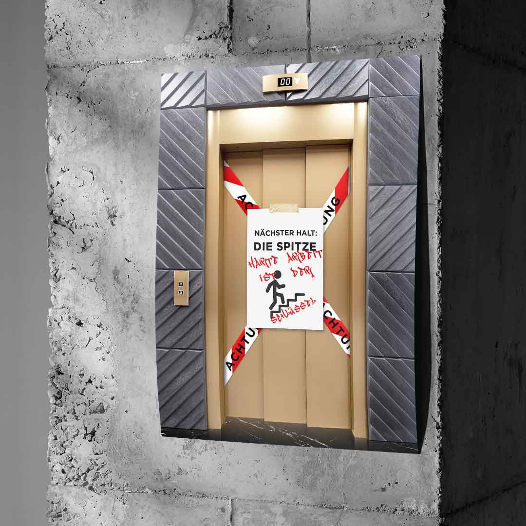 SUCCESS ELEVATOR - Poster