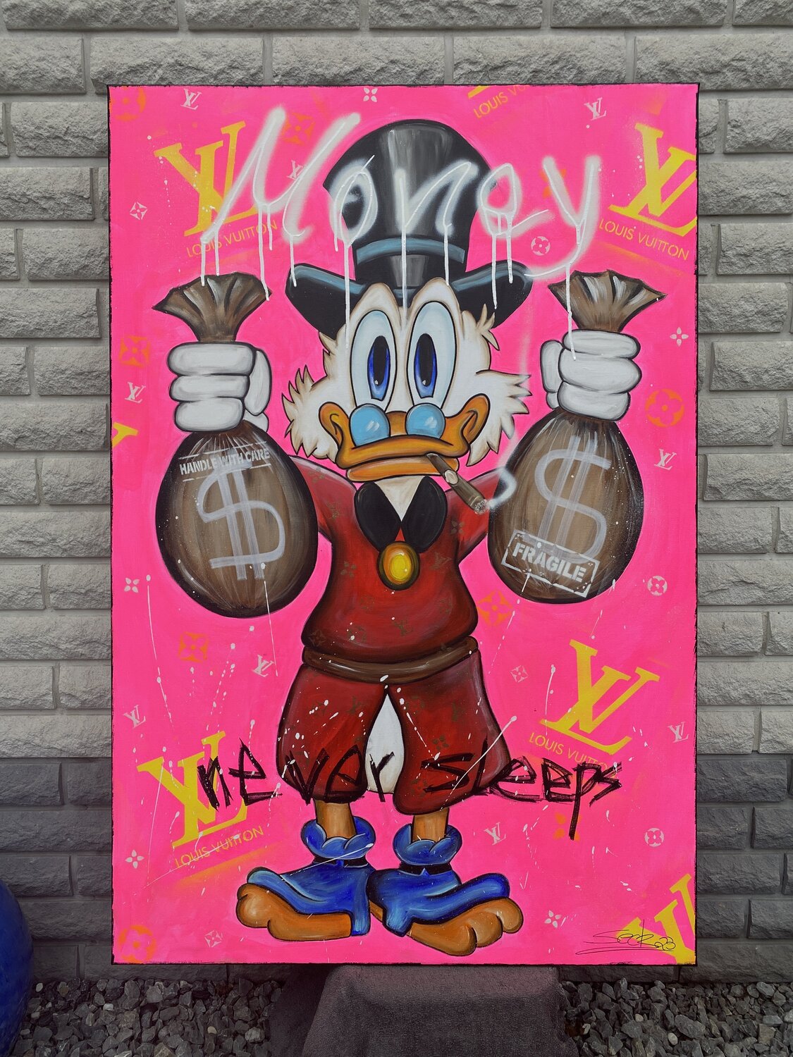 Pink Money never sleeps Original – Detail