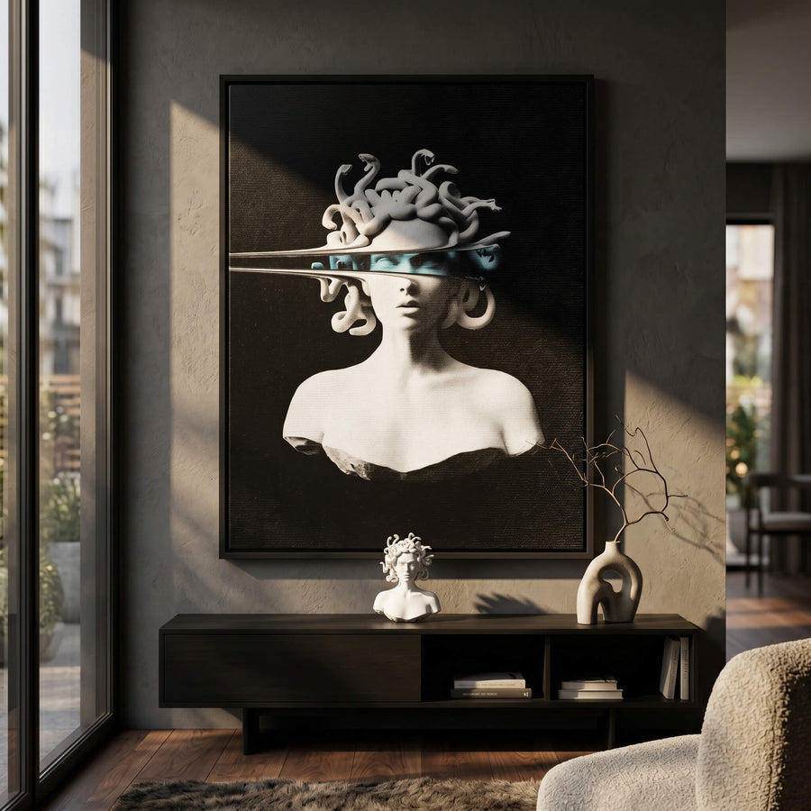 DOTCOMCANVAS® Portrait of Medusa Leinwandbild – im Raum