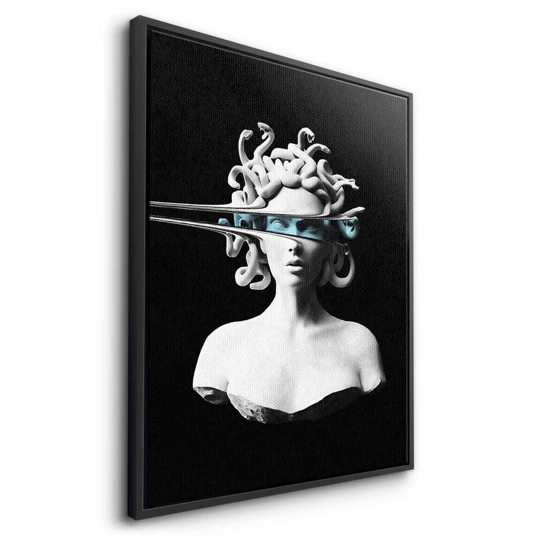 DOTCOMCANVAS® Portrait of Medusa Leinwandbild – Seitenansicht schwarzer Rahmen
