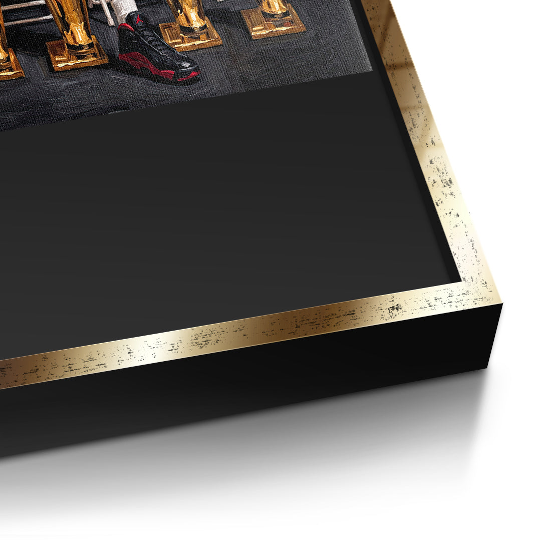 detail gold frame