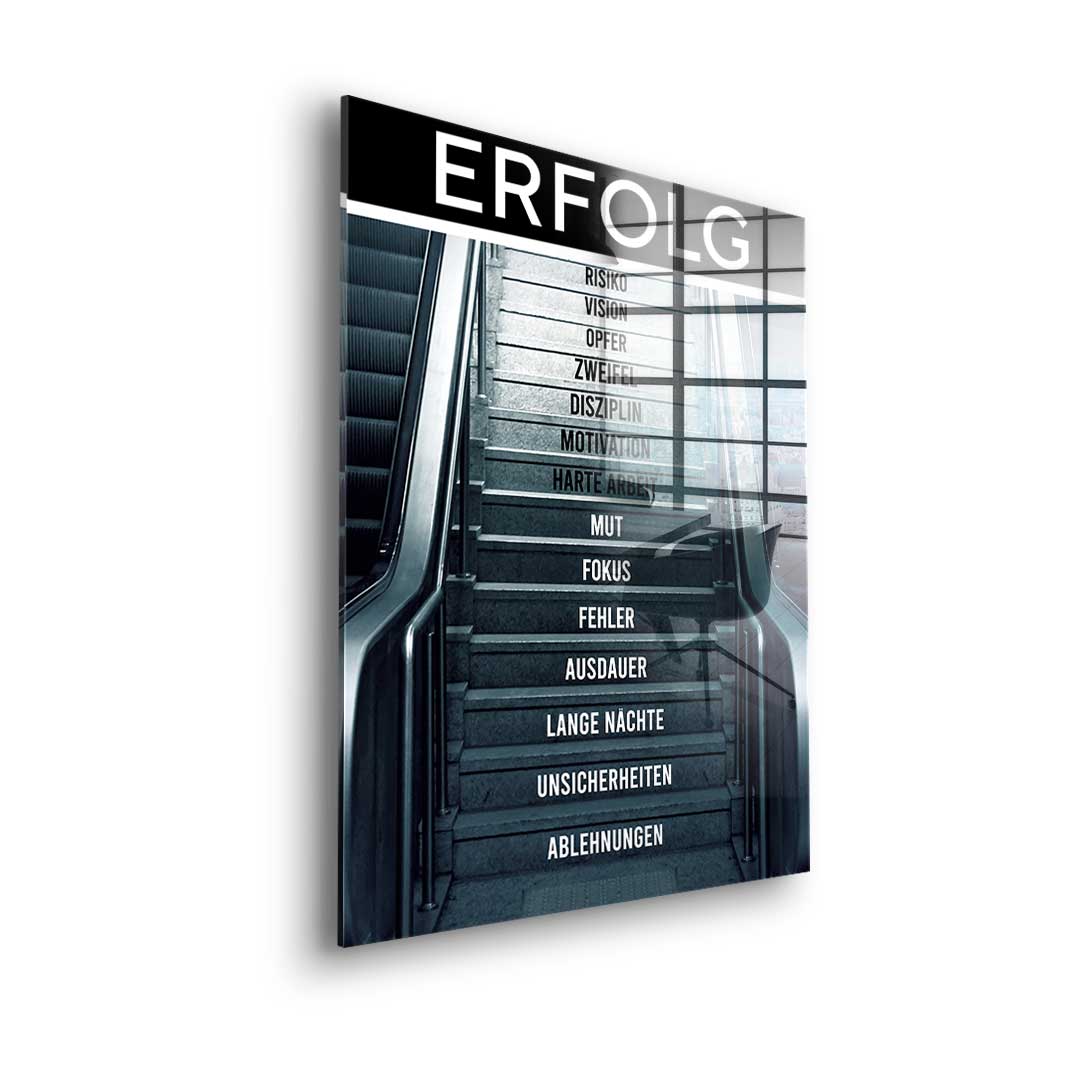 ROLLTREPPE DES ERFOLGS - Acrylglas